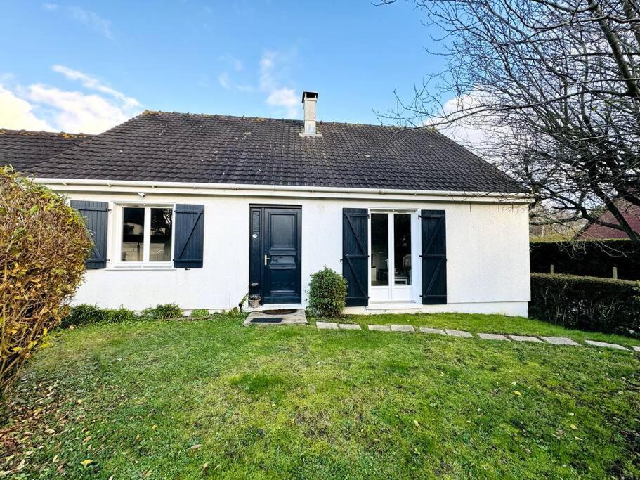 Maison Renovee Et Chaleureuse Proche Du Memorial Caen Exteriér fotografie